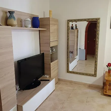 Piscina Y Playa 坎布里尔斯