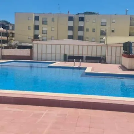 Piscina Y Playa